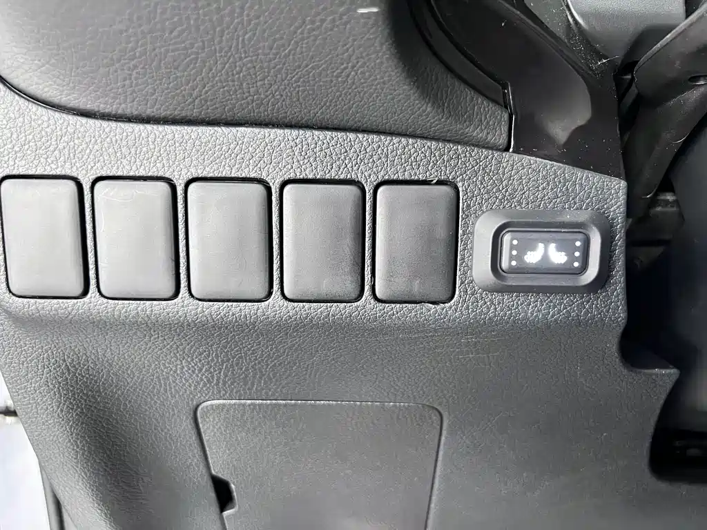 Mitsubishi Outlander — фото 9