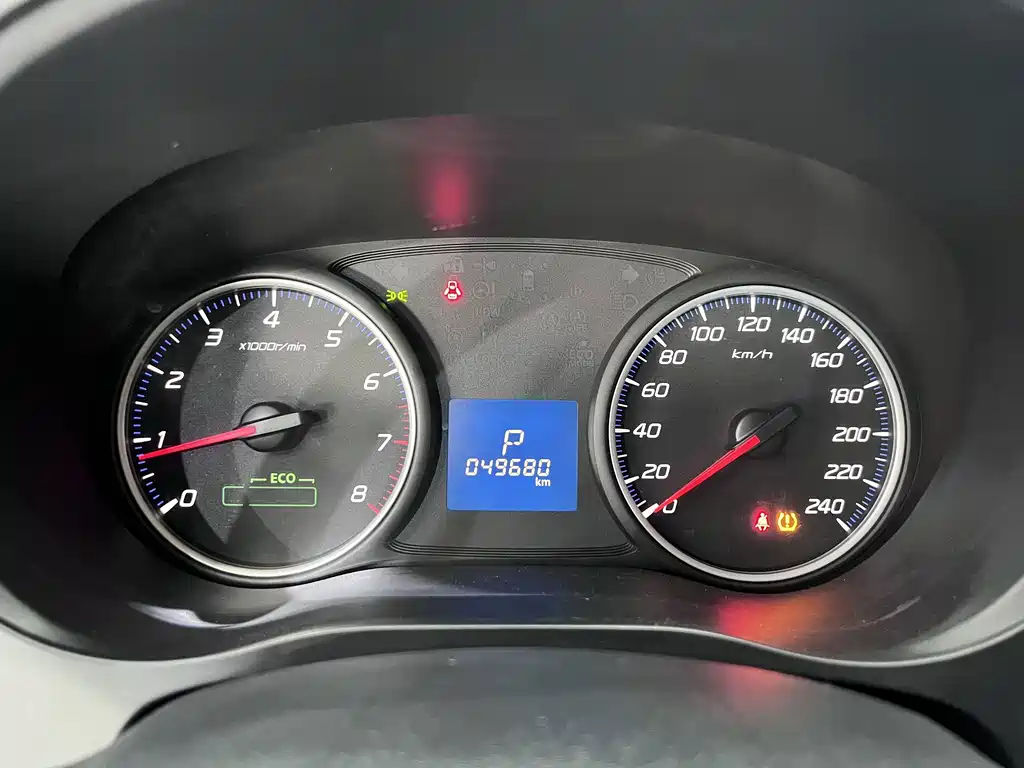Mitsubishi Outlander — фото 10