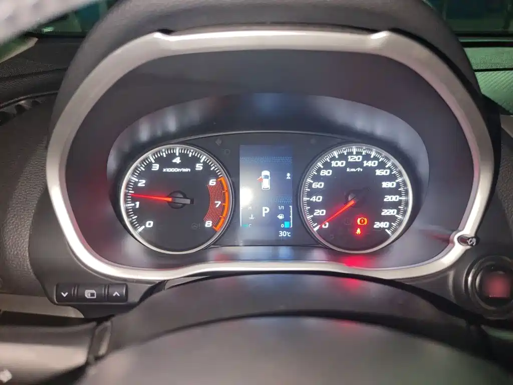 Mitsubishi Eclipse Cross — фото 4