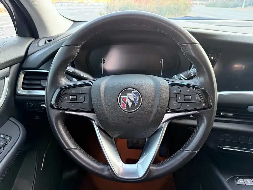 Buick Enclave — фото 4