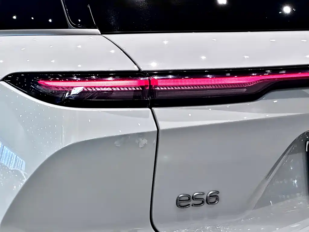 NIO ES6 — фото 6
