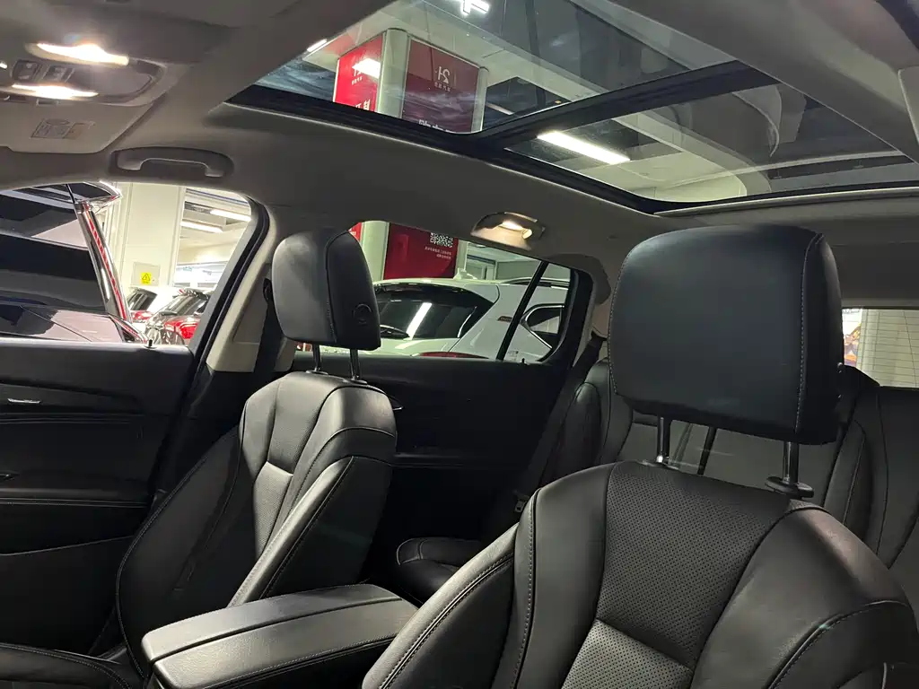 Buick Envision Plus — фото 17