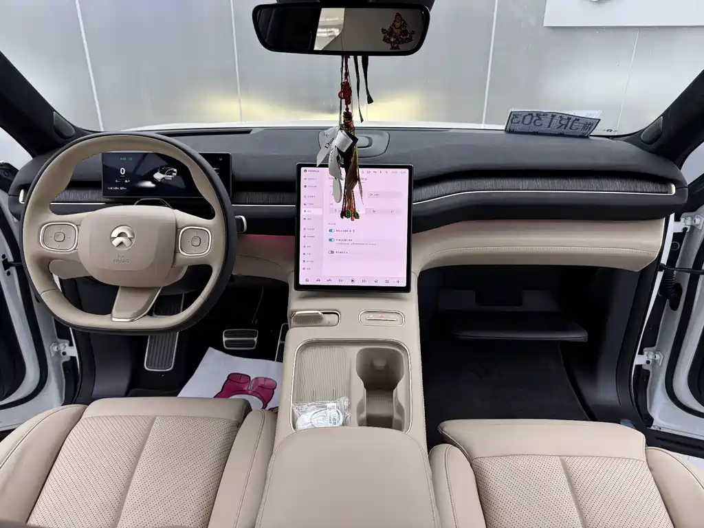 NIO EC7 — фото 19