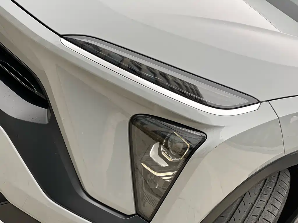 NIO EC6 — фото 8