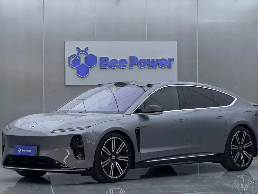 NIO ET9