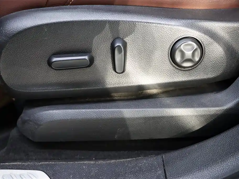 Buick Envision Plus — фото 14