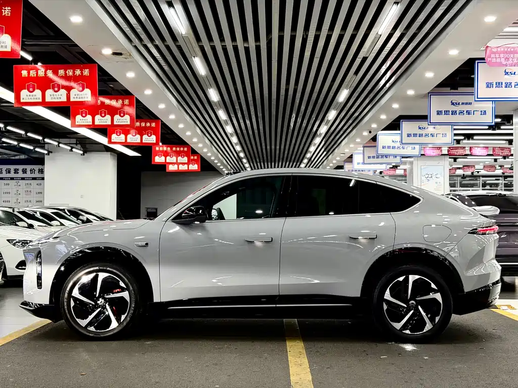NIO EC6 — фото 7