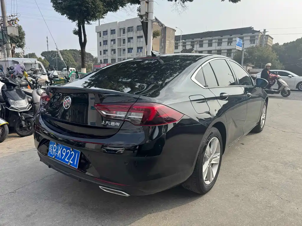 Buick Regal — фото 3