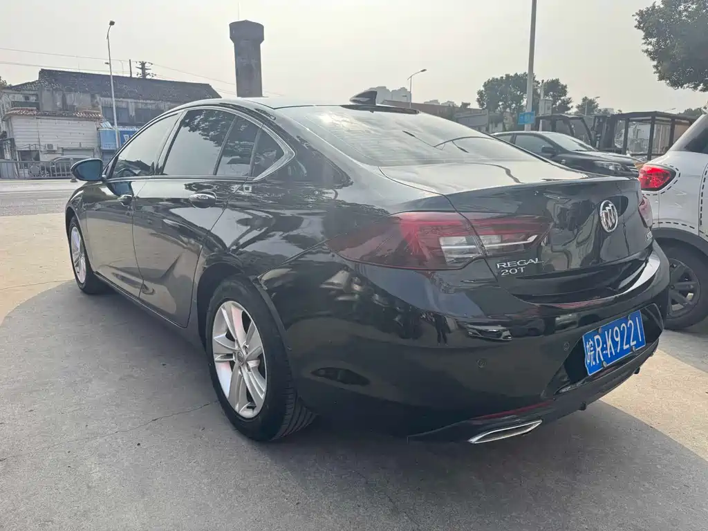 Buick Regal — фото 5