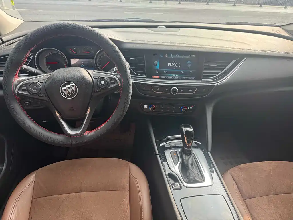 Buick Regal — фото 7