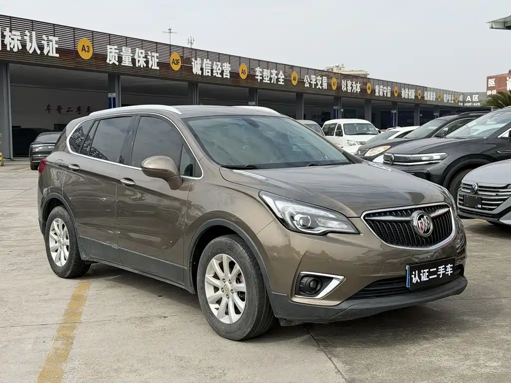 Buick Envision Plus — фото 3