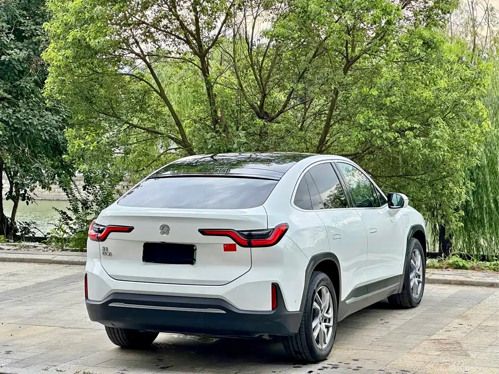 NIO EC6 — фото 4