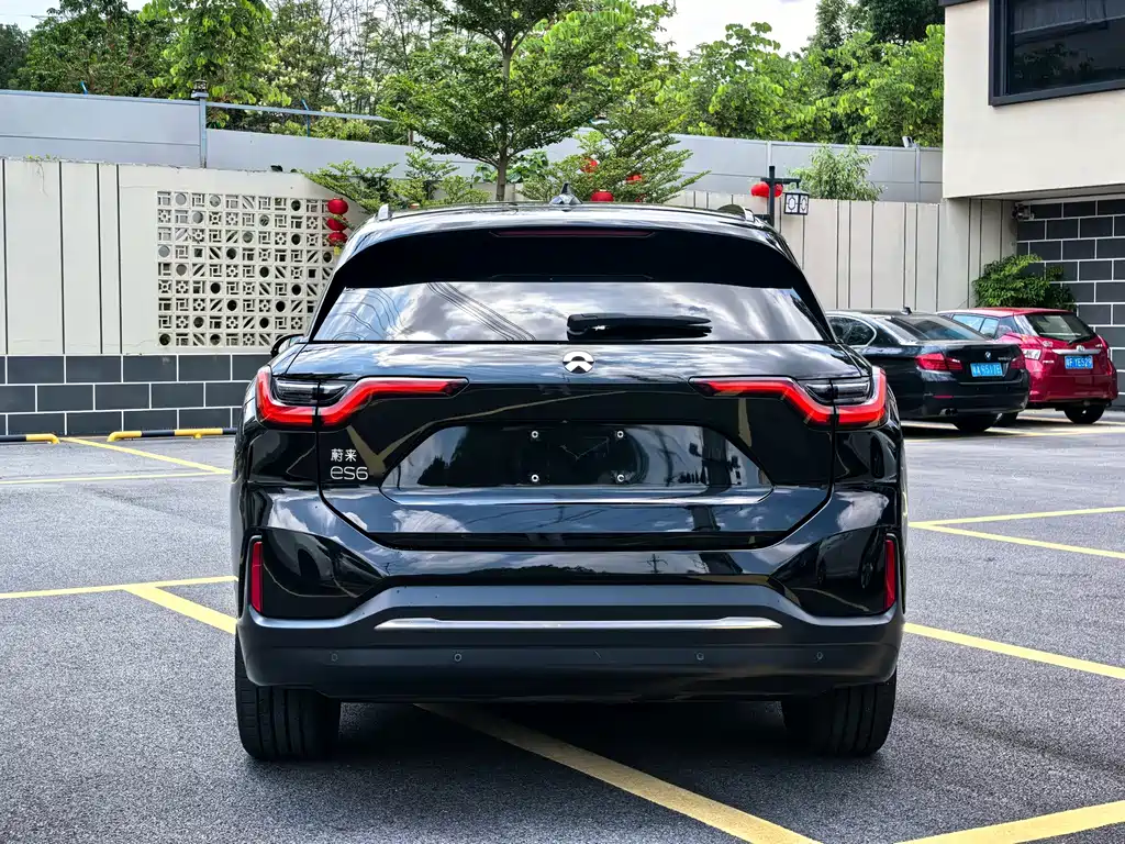 NIO ES6 — фото 3