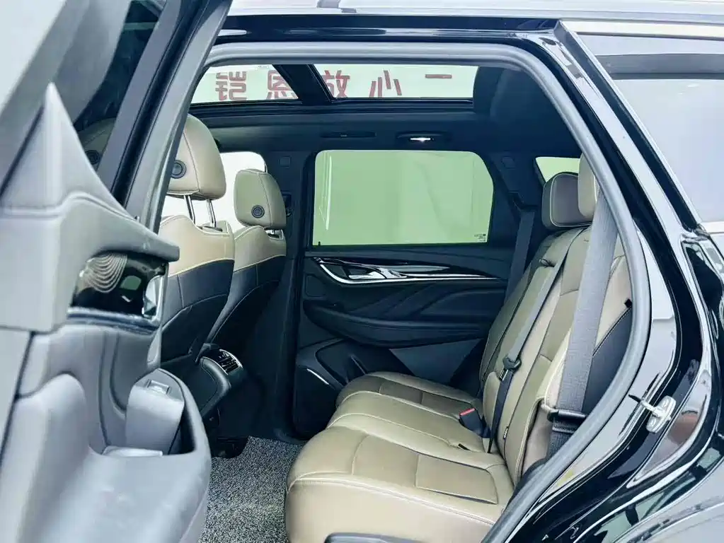 Buick Enclave — фото 11