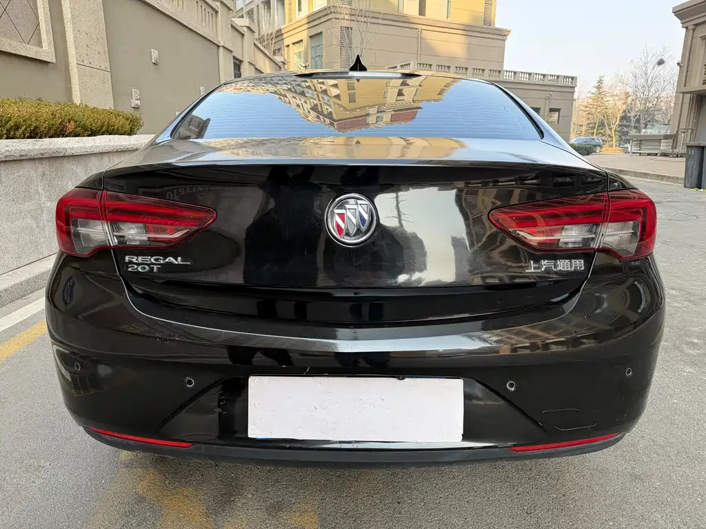 Buick Regal — фото 11