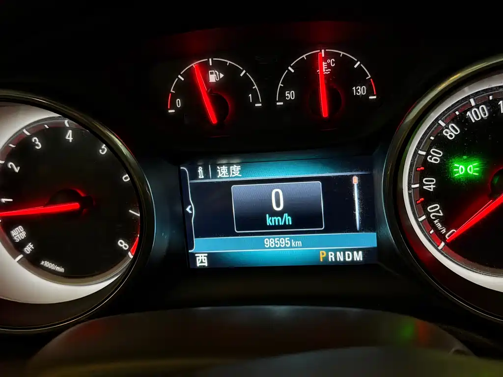 Buick Regal — фото 14