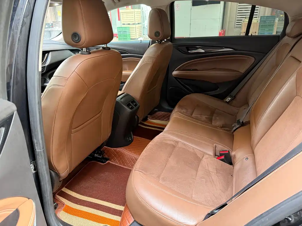 Buick Regal — фото 8