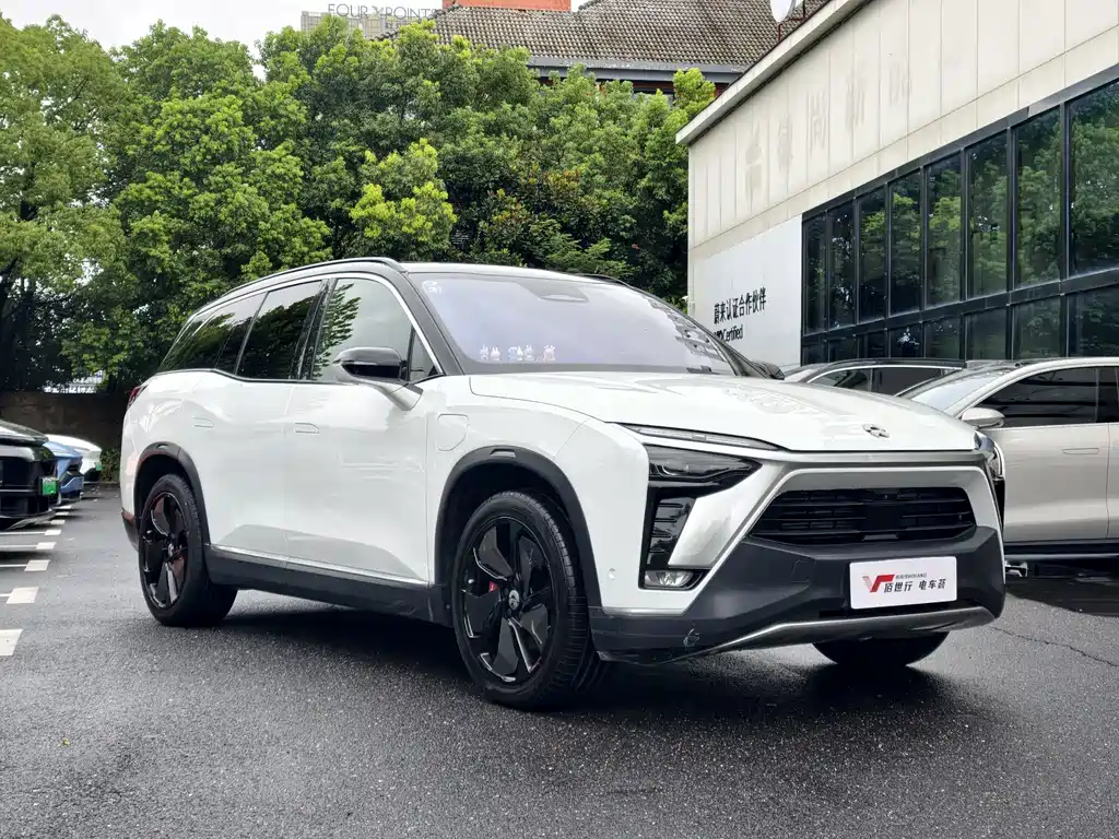 NIO ES8 — фото 3
