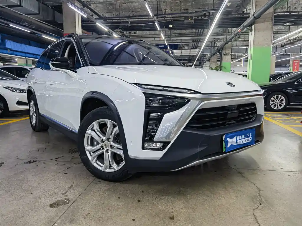 NIO ES8 — фото 3