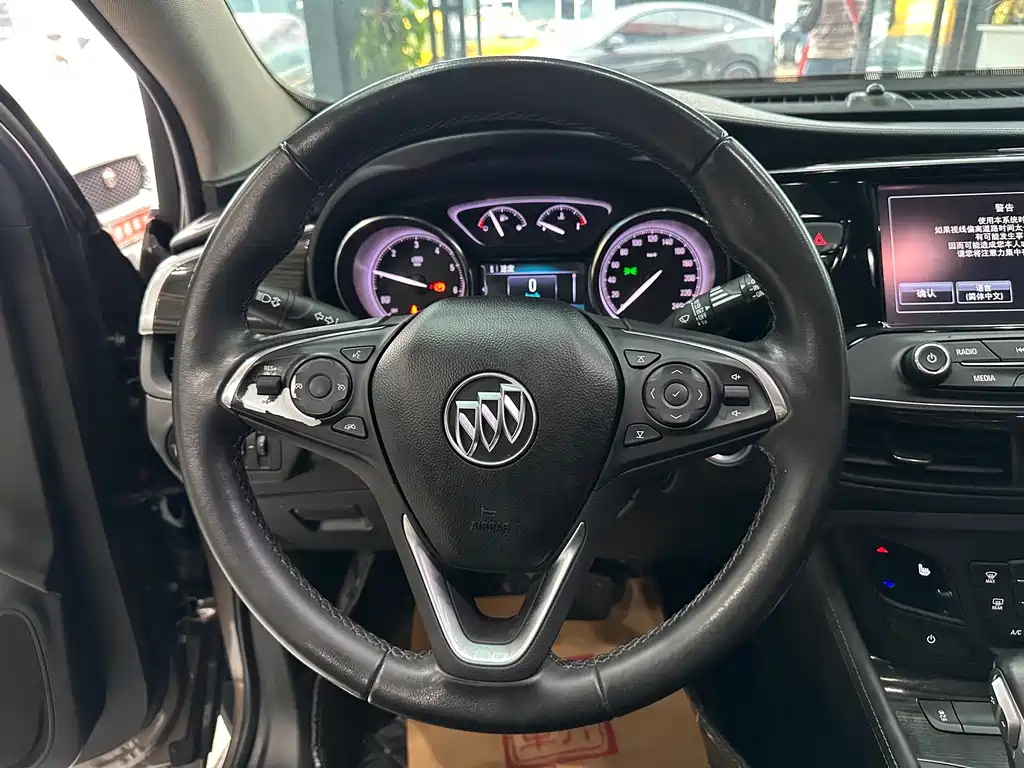 Buick Envision Plus — фото 4