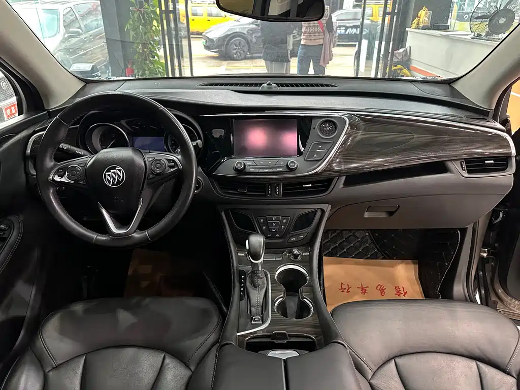 Buick Envision Plus — фото 5