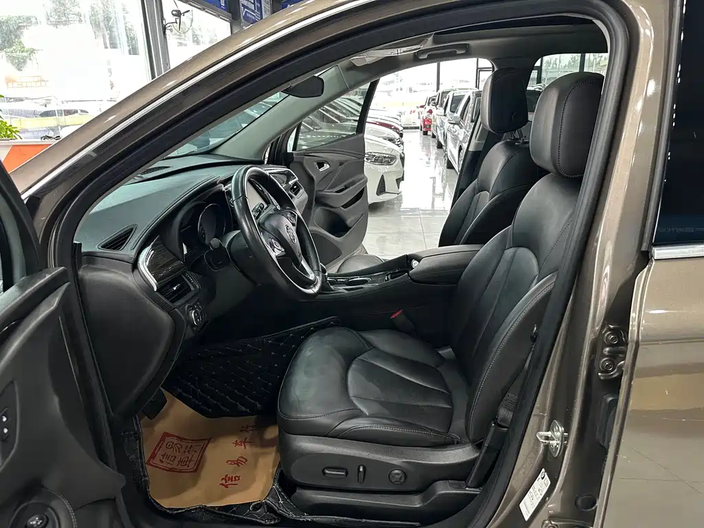 Buick Envision Plus — фото 8