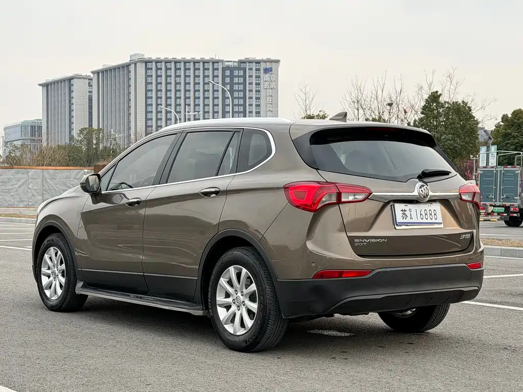 Buick Envision Plus — фото 5