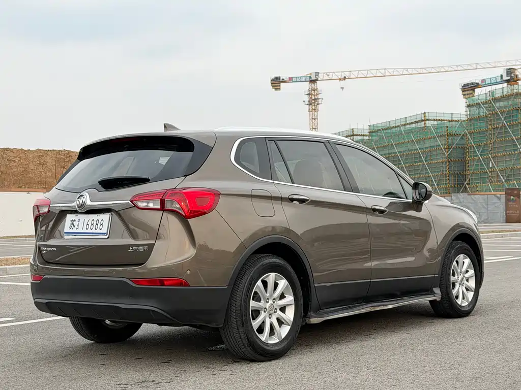 Buick Envision Plus — фото 7