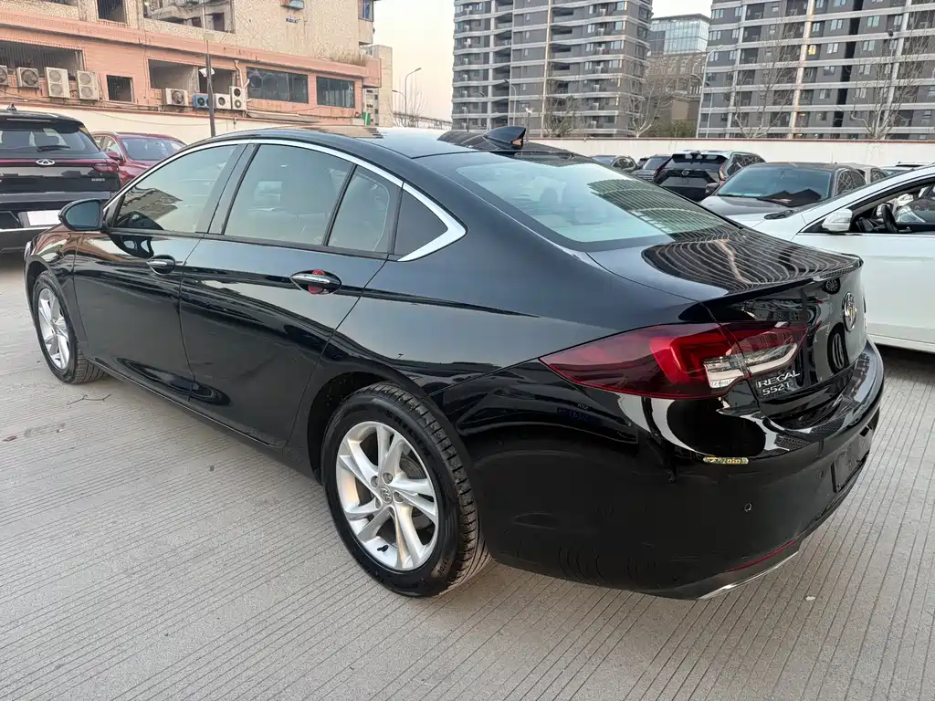 Buick Regal — фото 11