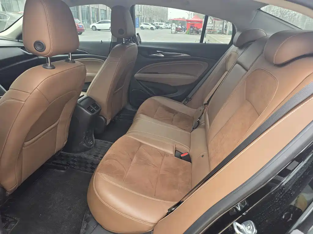 Buick Regal — фото 4