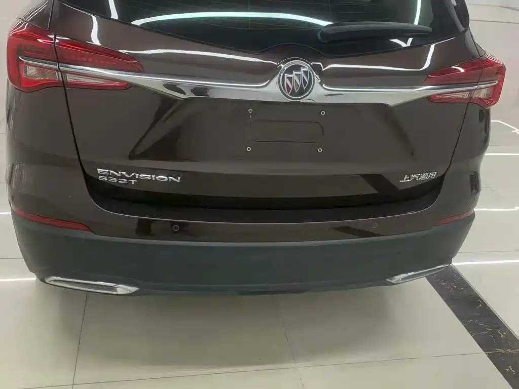 Buick Envision Plus — фото 8
