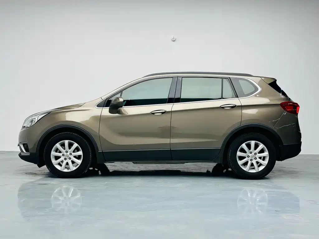 Buick Envision Plus — фото 7
