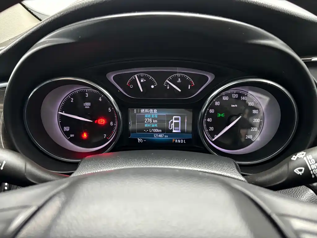 Buick Envision Plus — фото 9