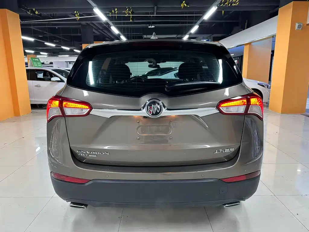 Buick Envision Plus — фото 7