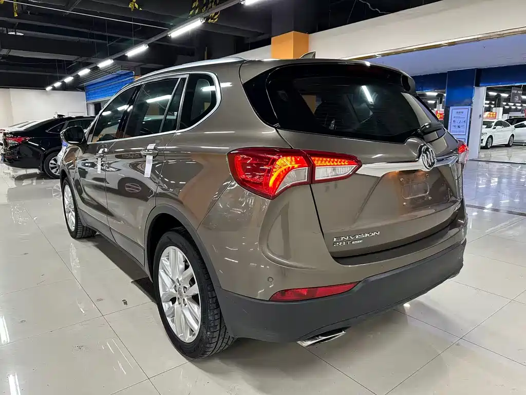 Buick Envision Plus — фото 8