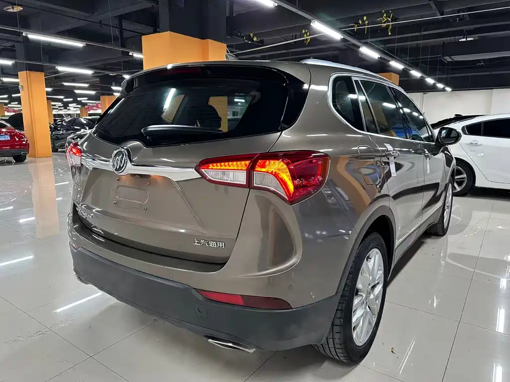 Buick Envision Plus — фото 10