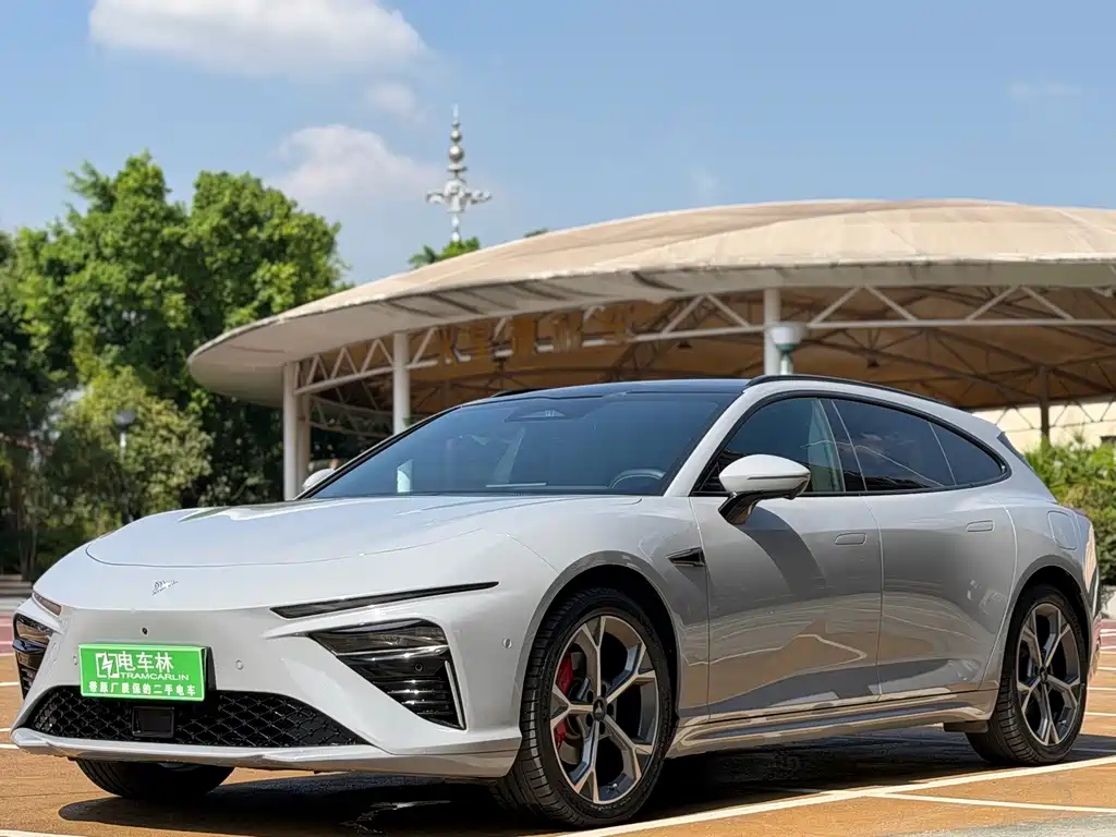 Neta S Shooting Brake