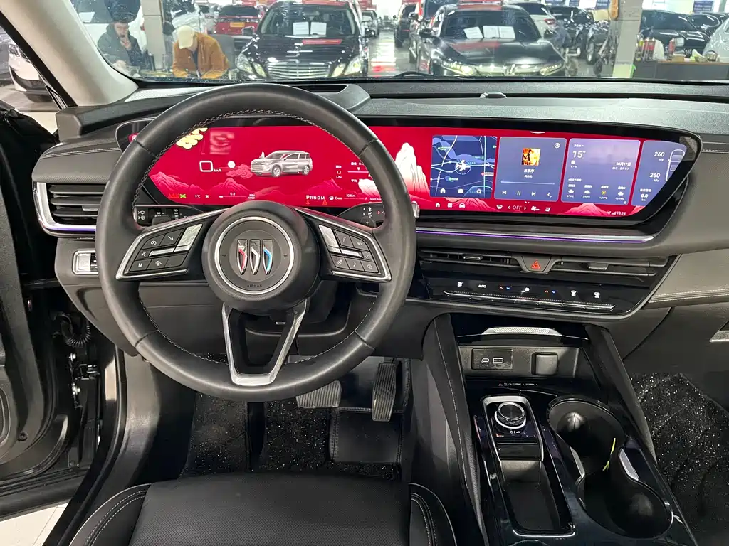 Buick Envision Plus — фото 8