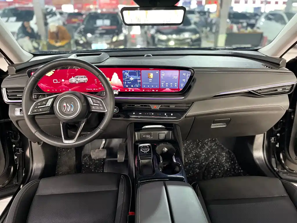 Buick Envision Plus — фото 9