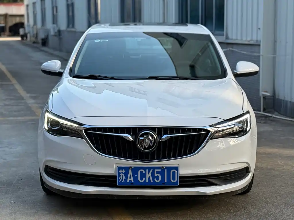 Buick Excelle — фото 2