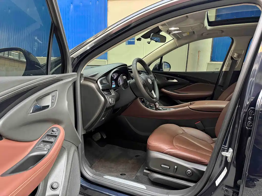Buick Envision Plus — фото 7