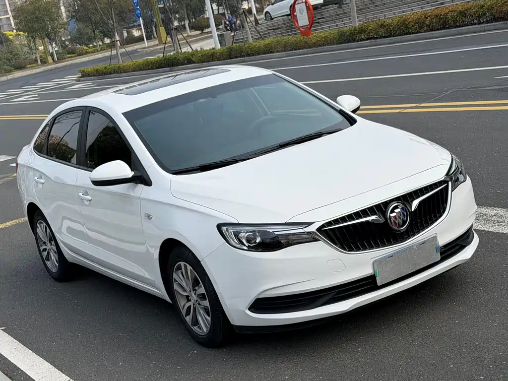 Buick Excelle — фото 3