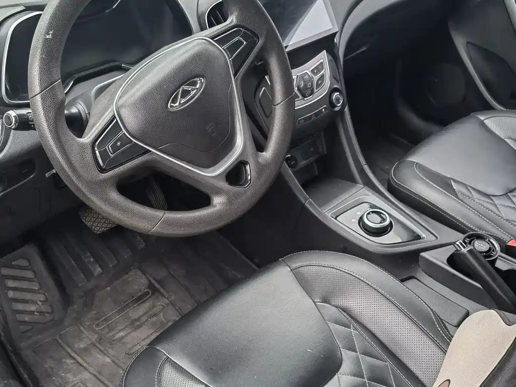Chery New Energy Arrizo e — фото 9