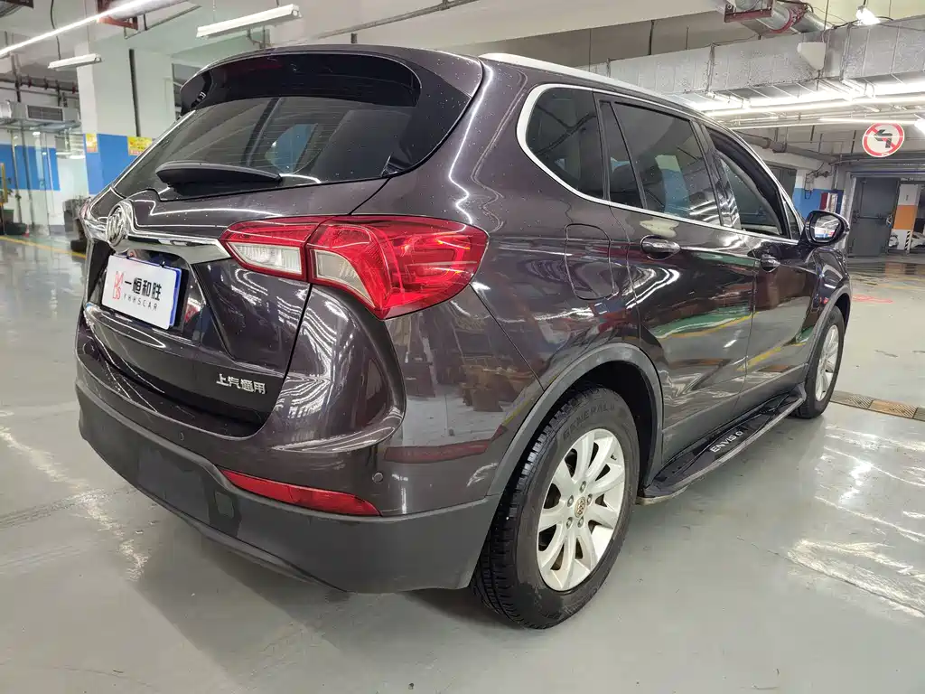 Buick Envision Plus — фото 6