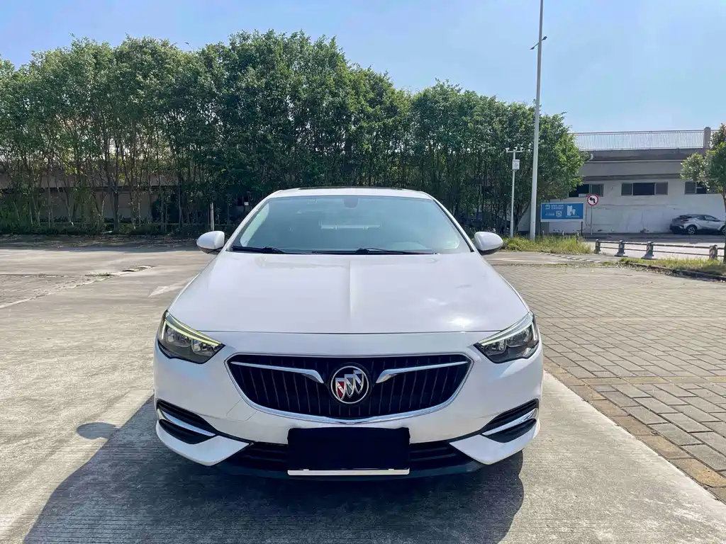 Buick Regal — фото 2