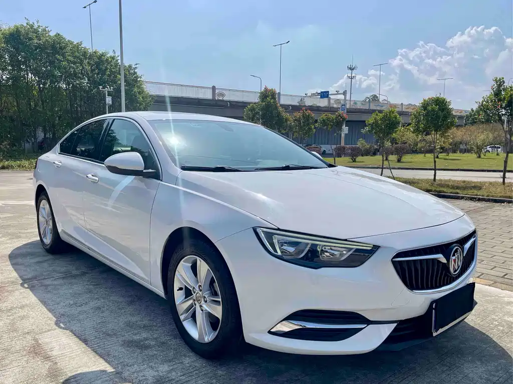 Buick Regal — фото 3