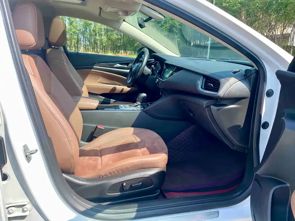 Buick Regal — фото 8