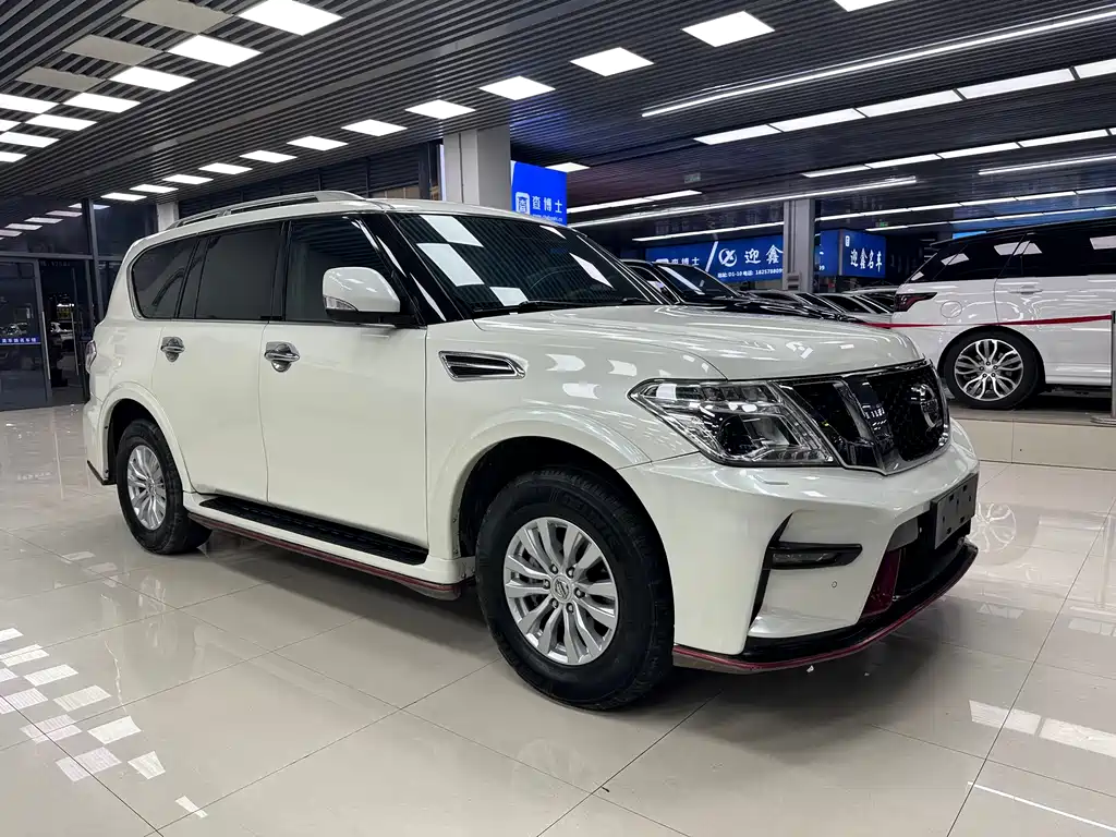 Nissan Patrol — фото 3