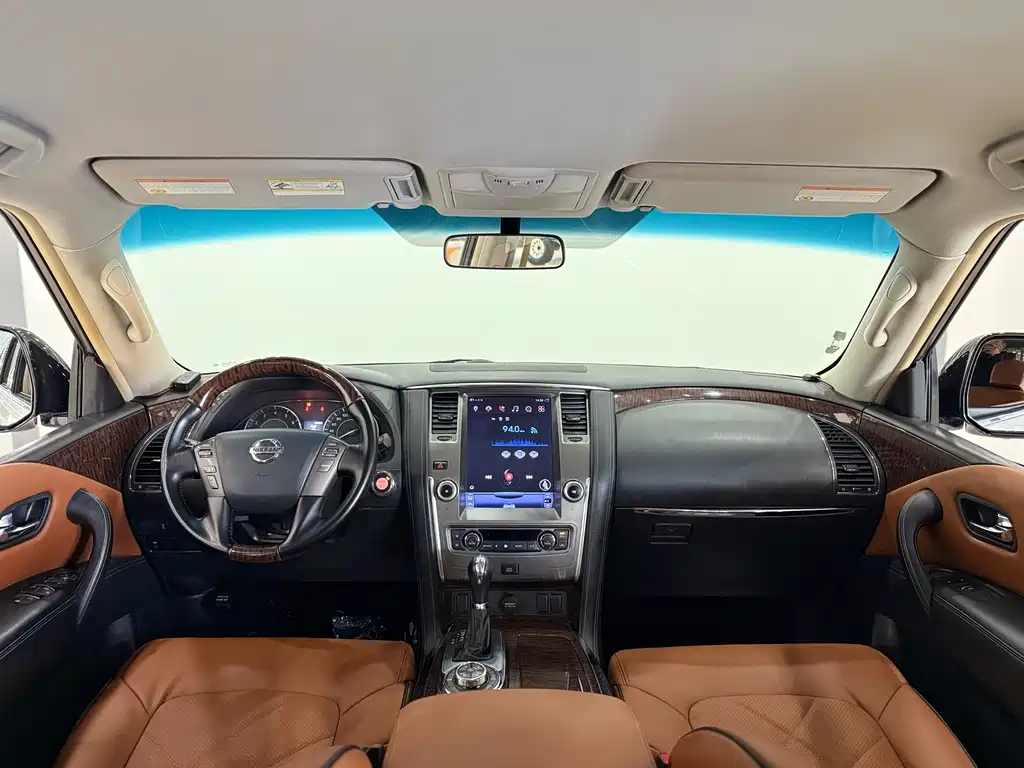 Nissan Patrol — фото 9