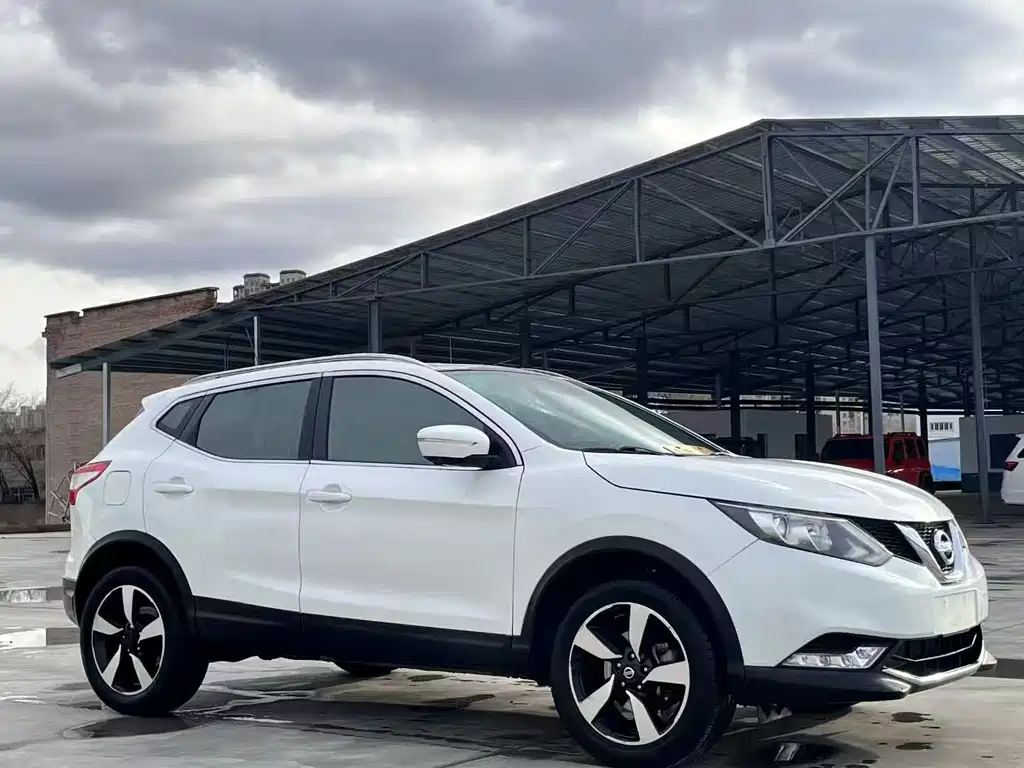 Nissan Qashqai — фото 3